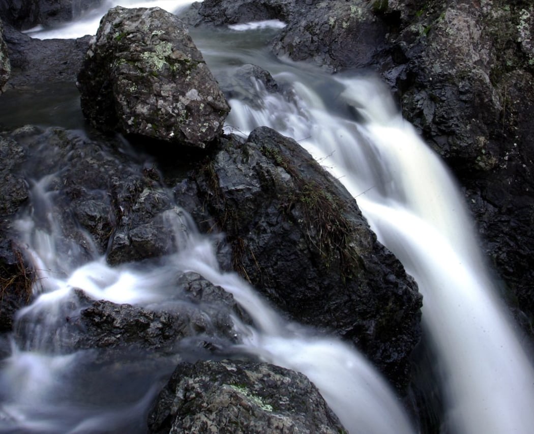 Carson Falls Trail 2