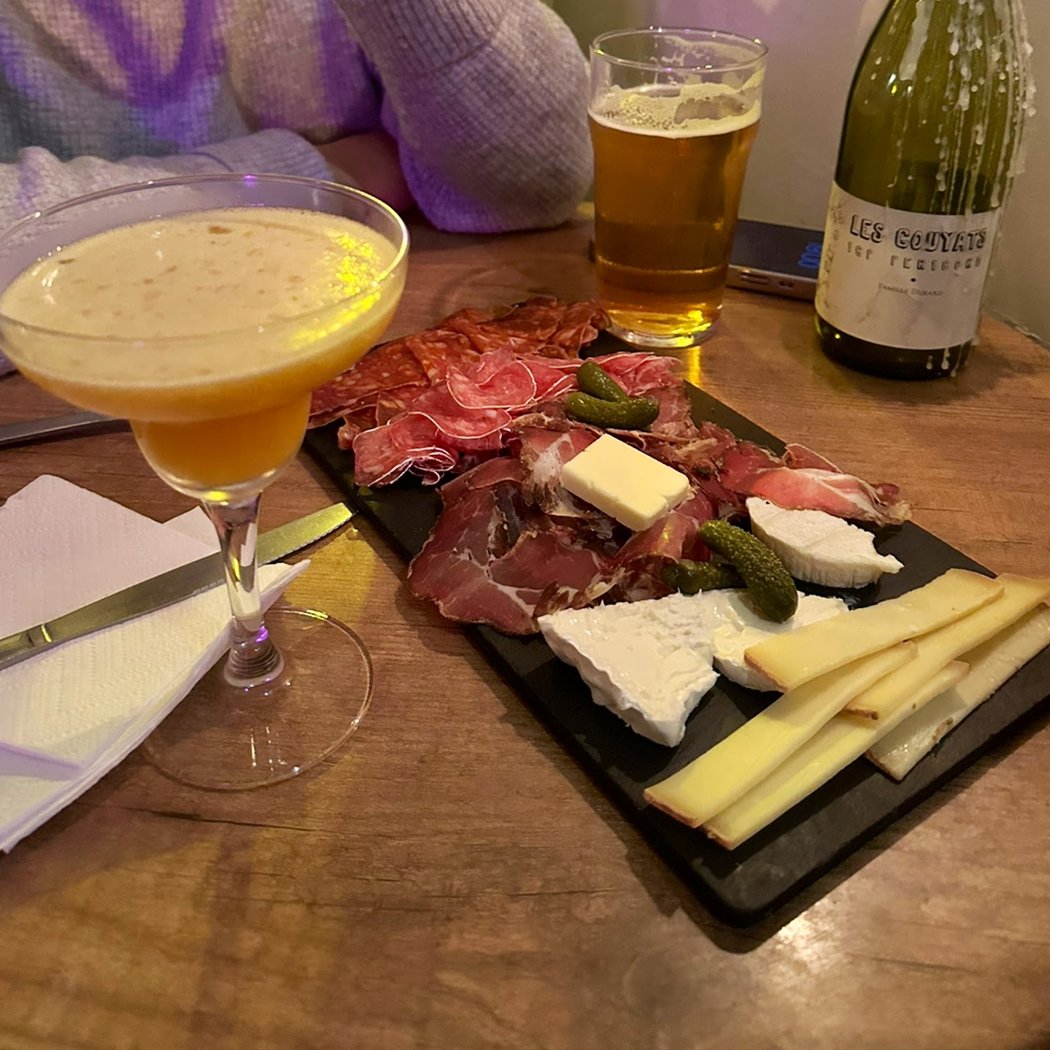 Bar Bleu 1