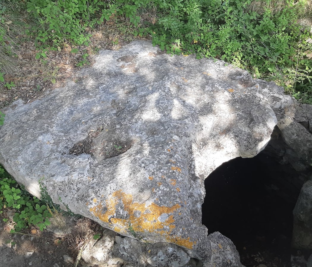 Dolmen de la Pitchoune 2