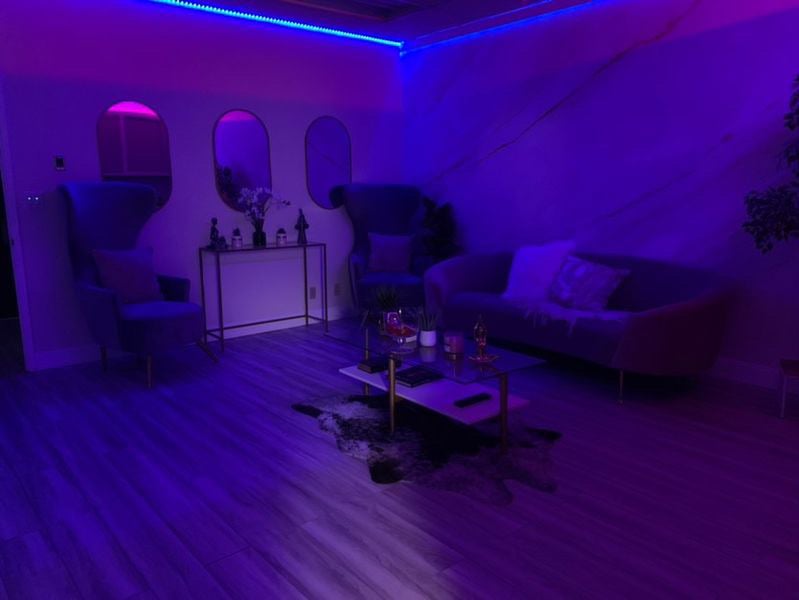 Studio V'Essence 2