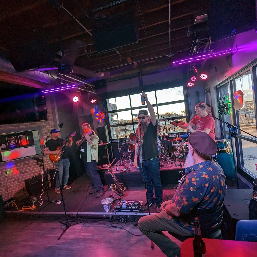 Paulie's Pub & Eatery 1