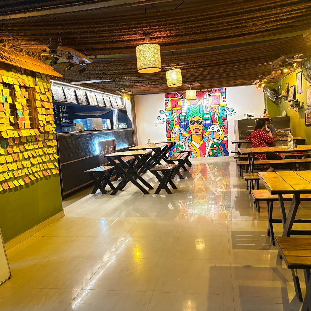 Cafe 1980's 3