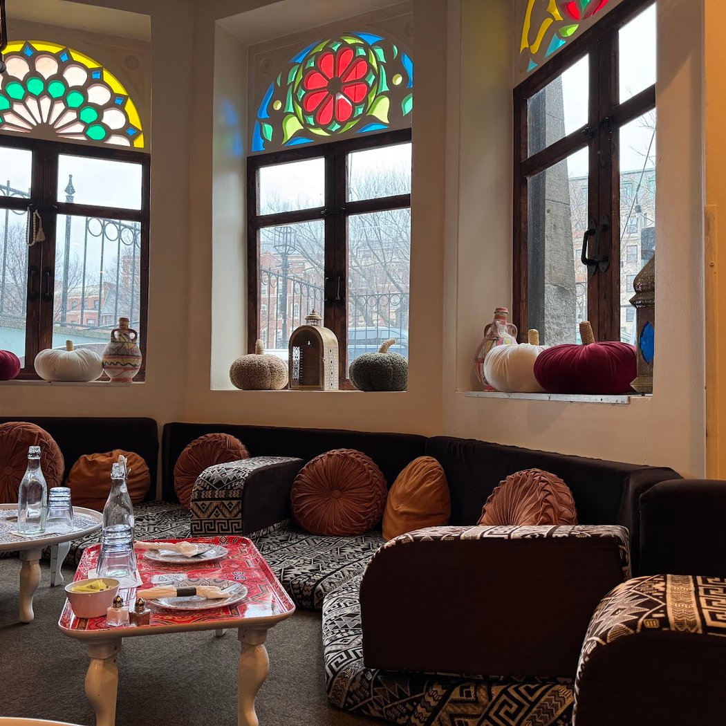 Bab Al-Yemen Boston مطعم باب اليمن بوسطن 3