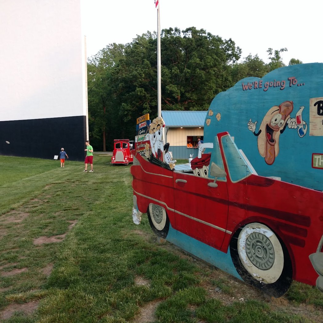 Becky's Drive-In 3