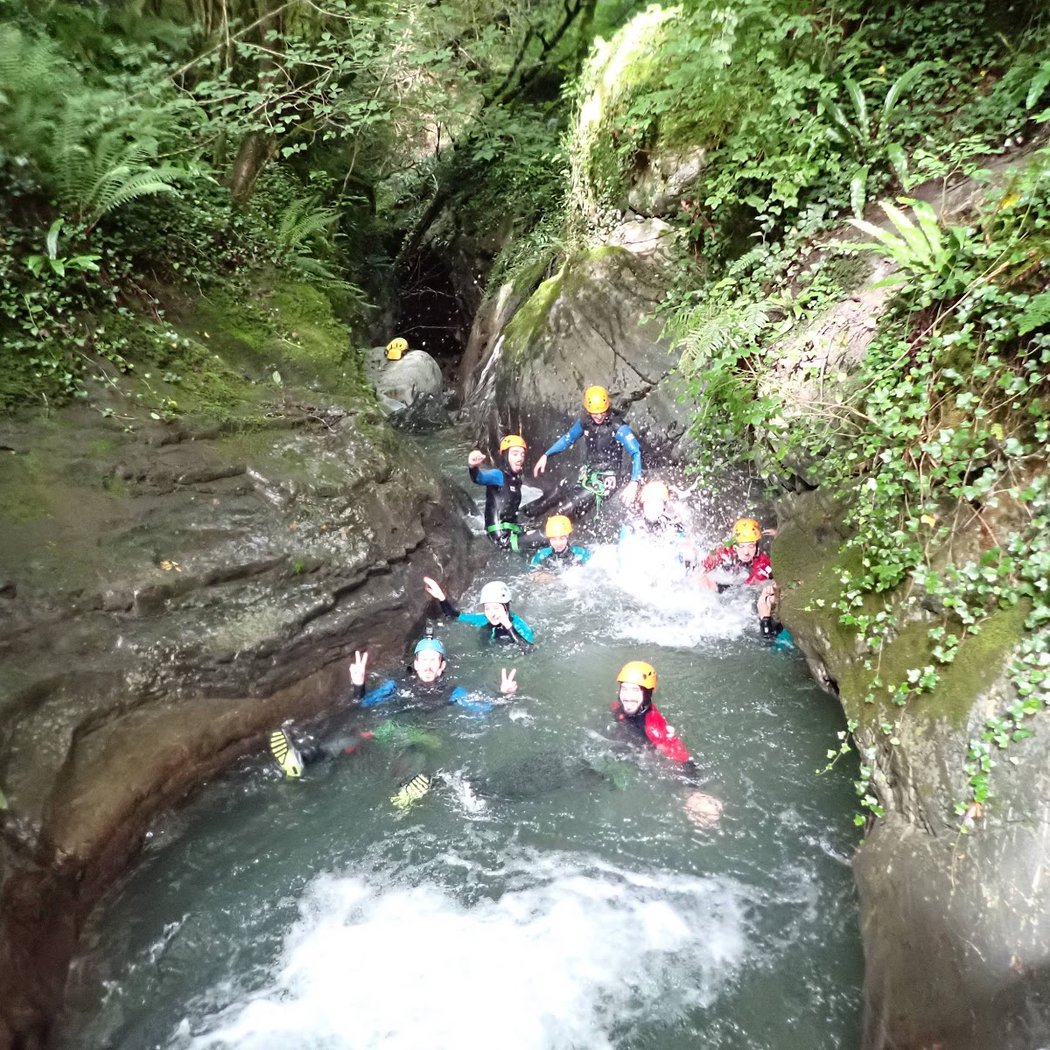 Aqua Vertige, Canyoning & Spéléologie 3
