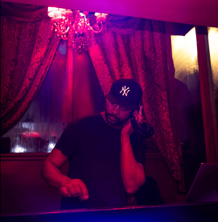 Lloyd the DJ 1