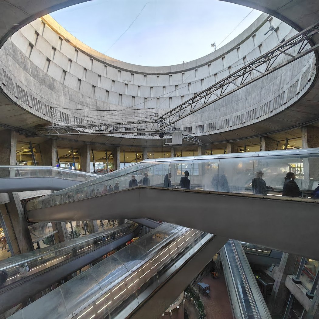 Paris Charles de Gaulle Airport 1