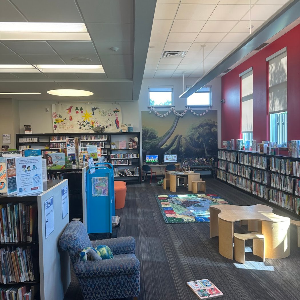 Windsor Park Branch, Austin Public Library
