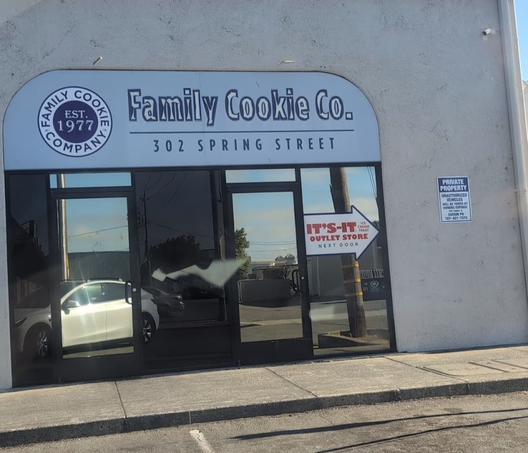 Family Cookie Co - Ohana Crunch 3