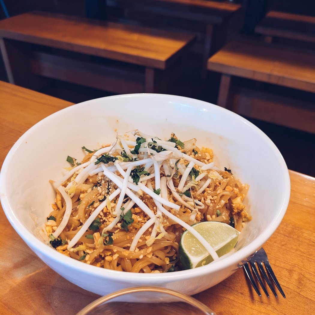 Yum Yum Noodle Bar - KINGSTON 1