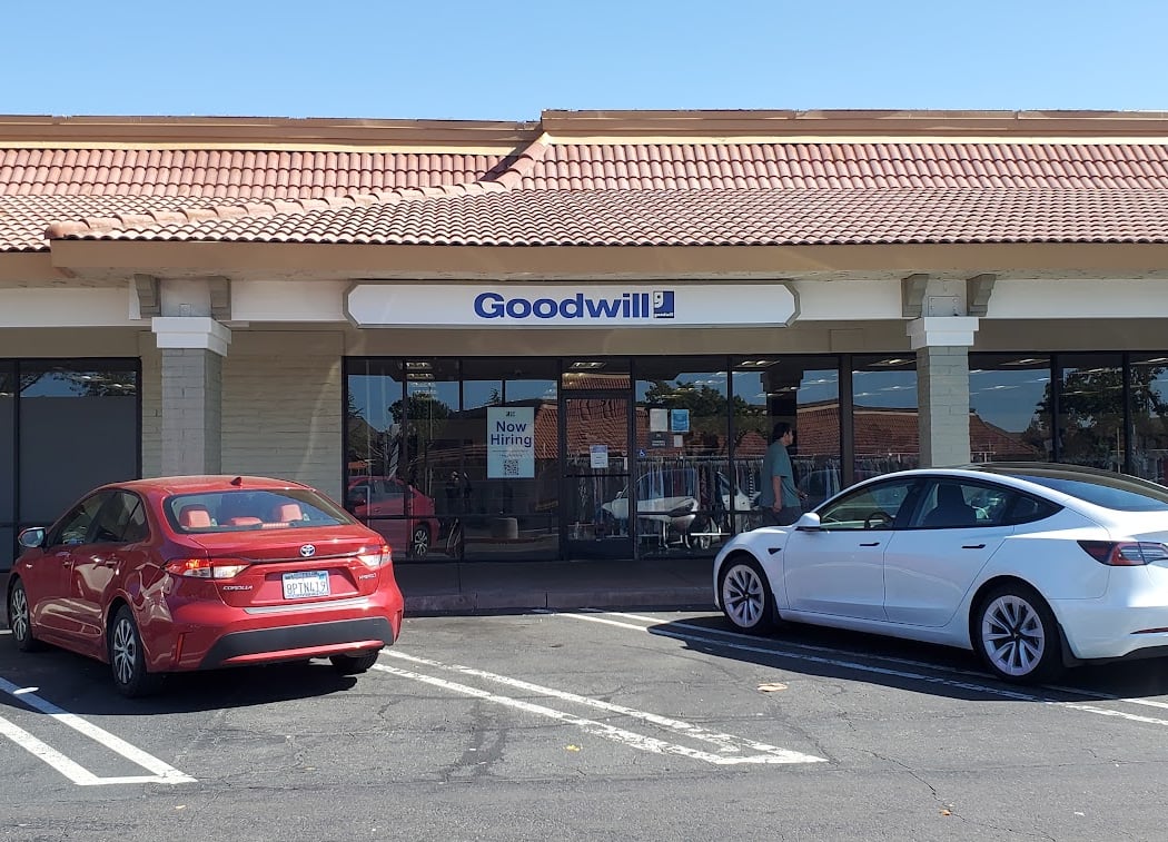 Goodwill Store & Donation Center 2