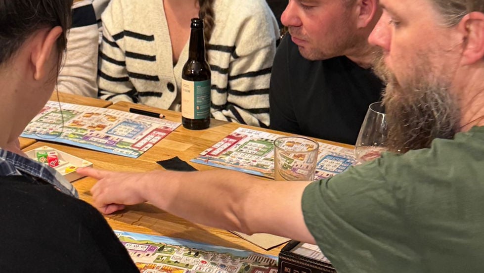 Soirée jeux de société 🎲 | Les Fous du roy 1