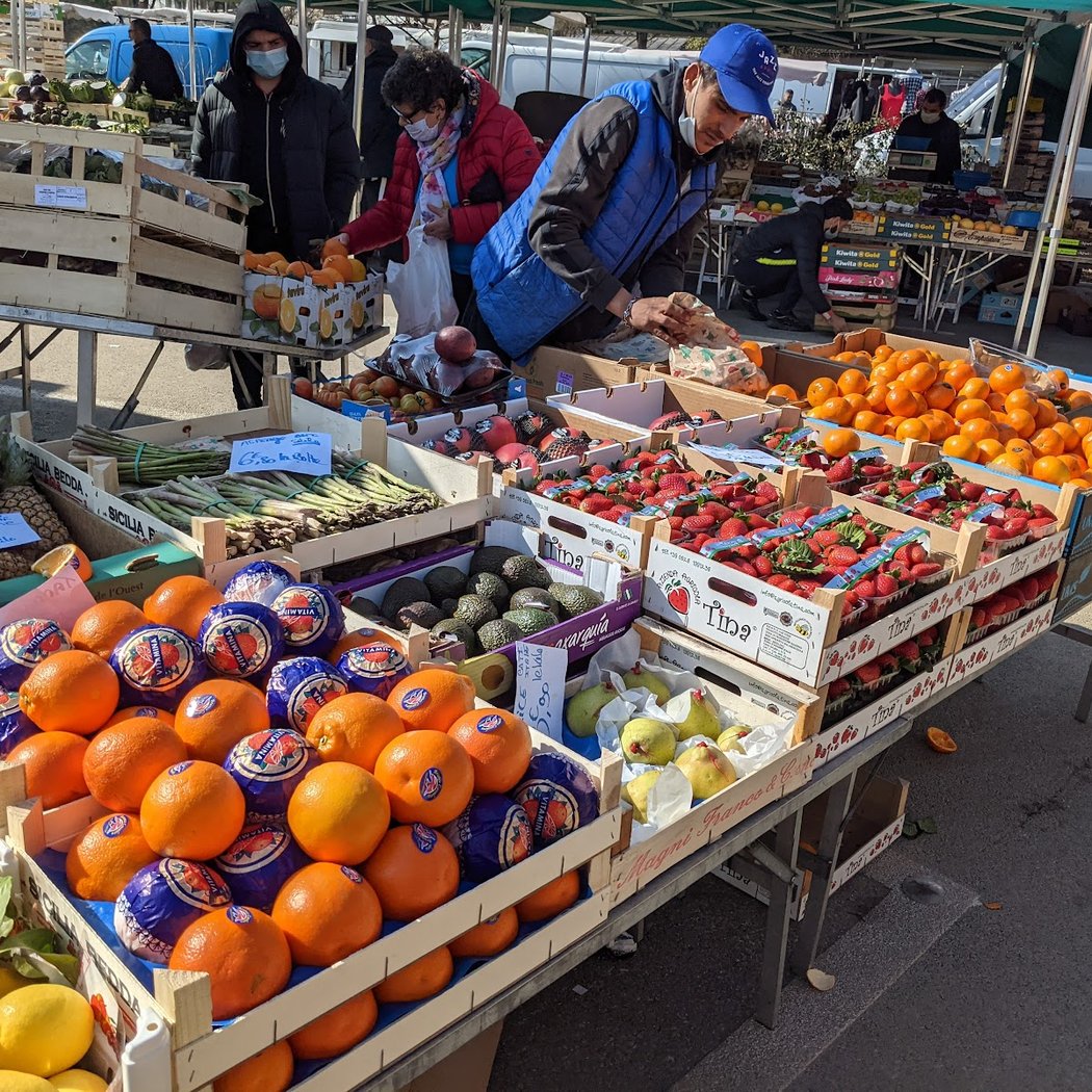Collonges Sunday Market 2