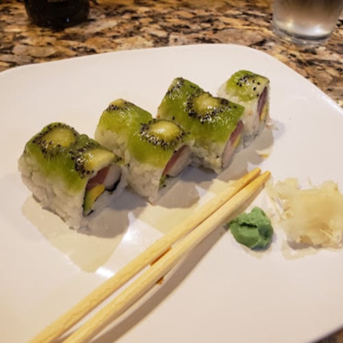 Akitas Sushi 2