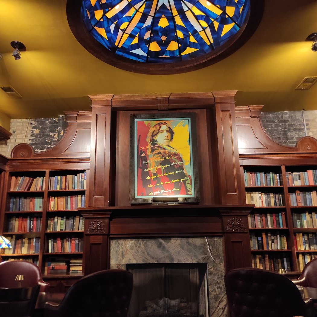 Wilde Irish Bar & Restaurant 3