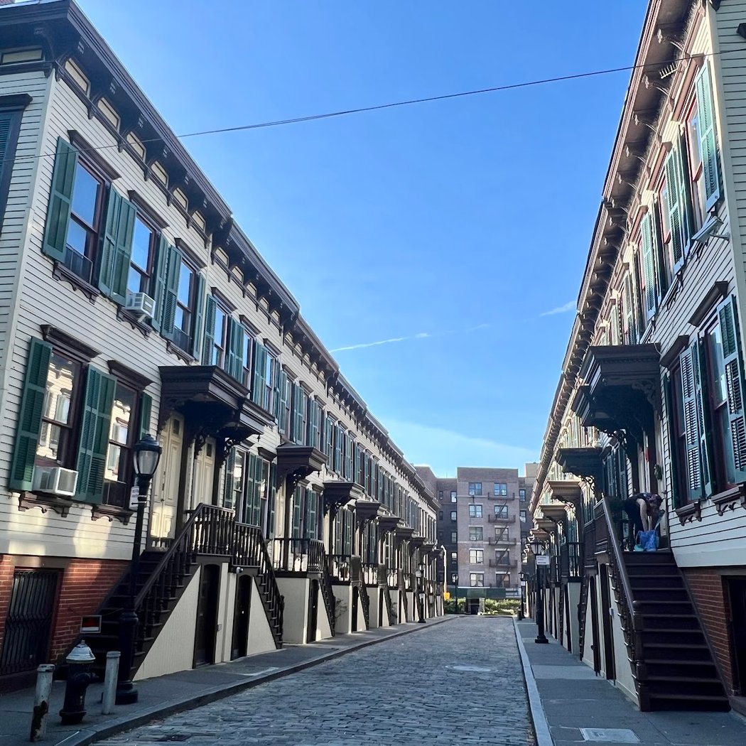 Sylvan Terrace 1