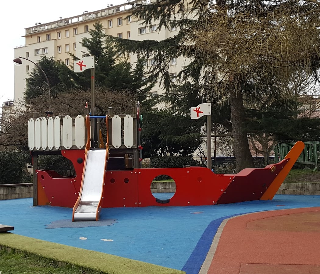 Square Blaise Pascal - Jardin public 1