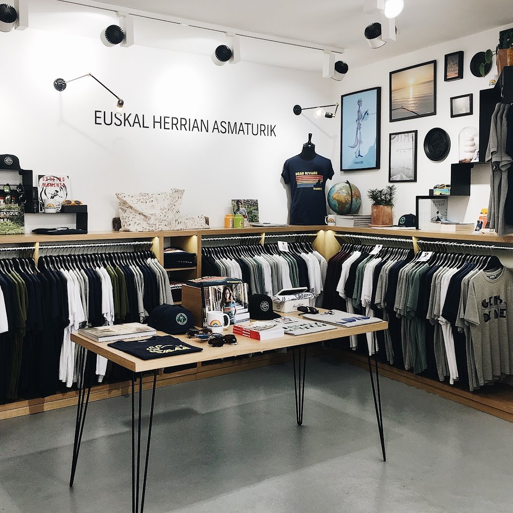 TTILIKA - Créateur de vêtements au Pays Basque. 1