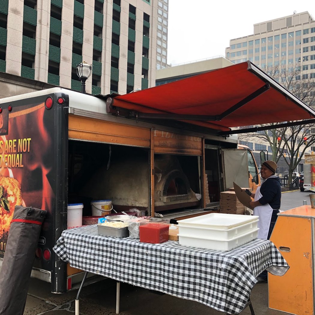 Pizza vita (food truck) 2