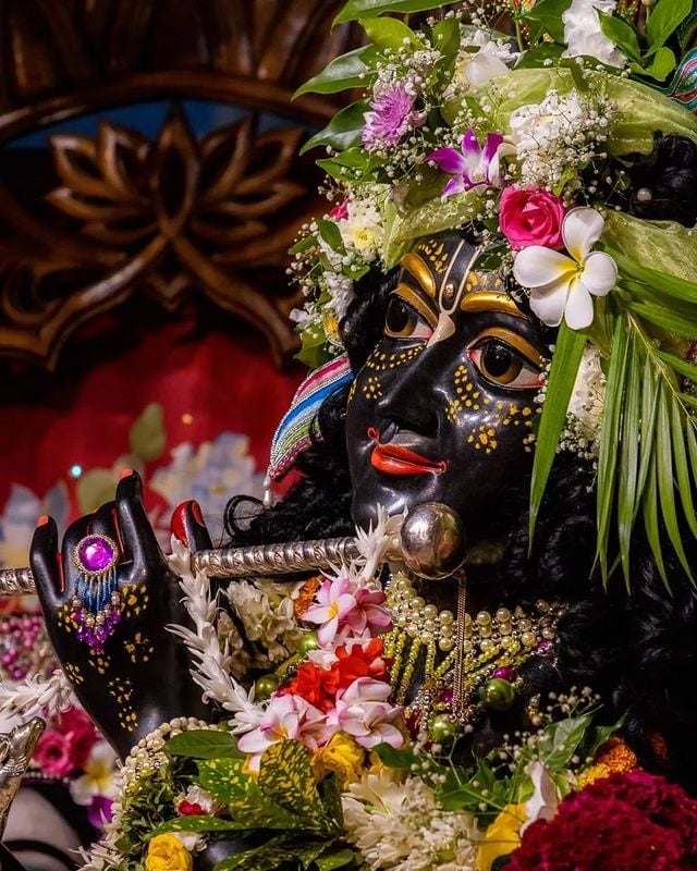 ISKCON New York City - Hare Krishna Center 1