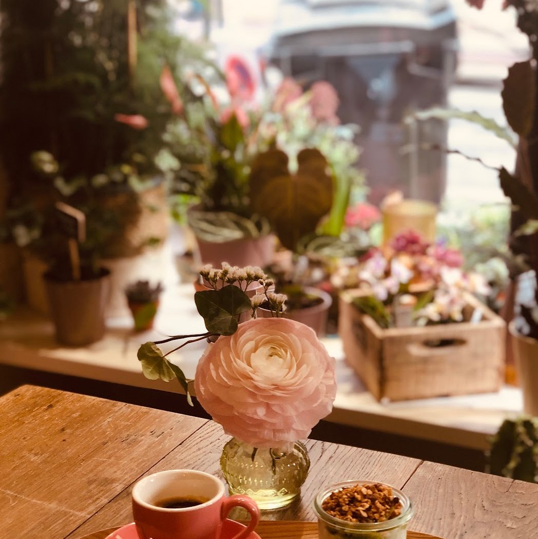Fleur de Café, Coffee shop & Fleuriste 1
