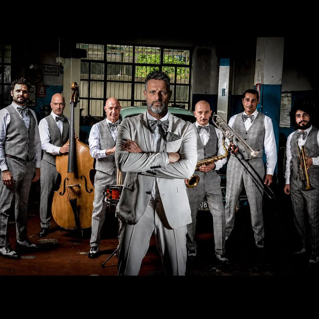Vik and the Doctors of Jive