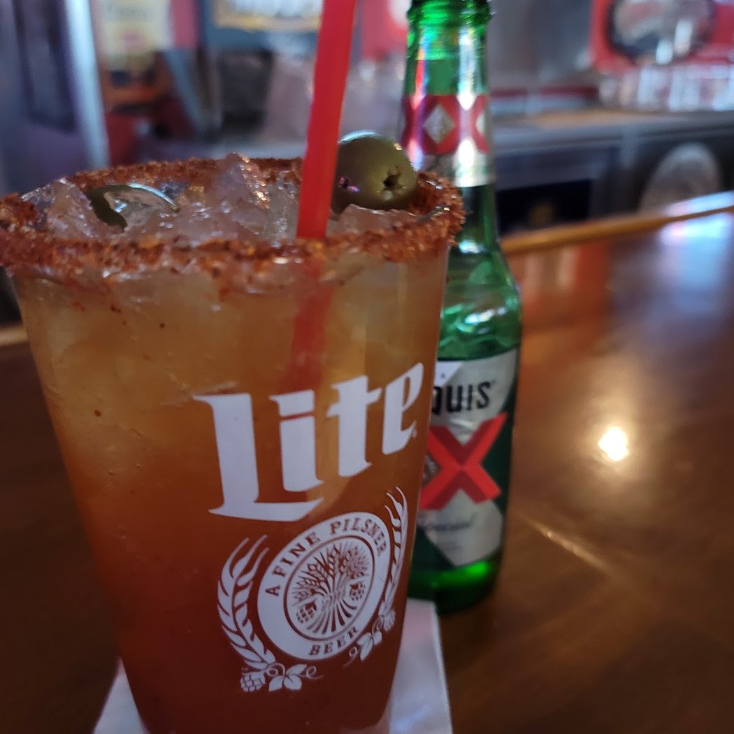 Louie's Pub 3