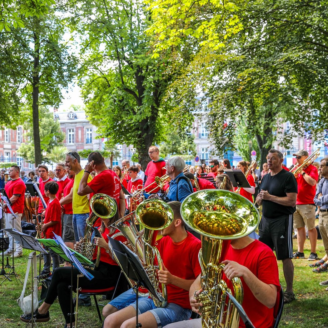 Colmar Symphonic Mob 3
