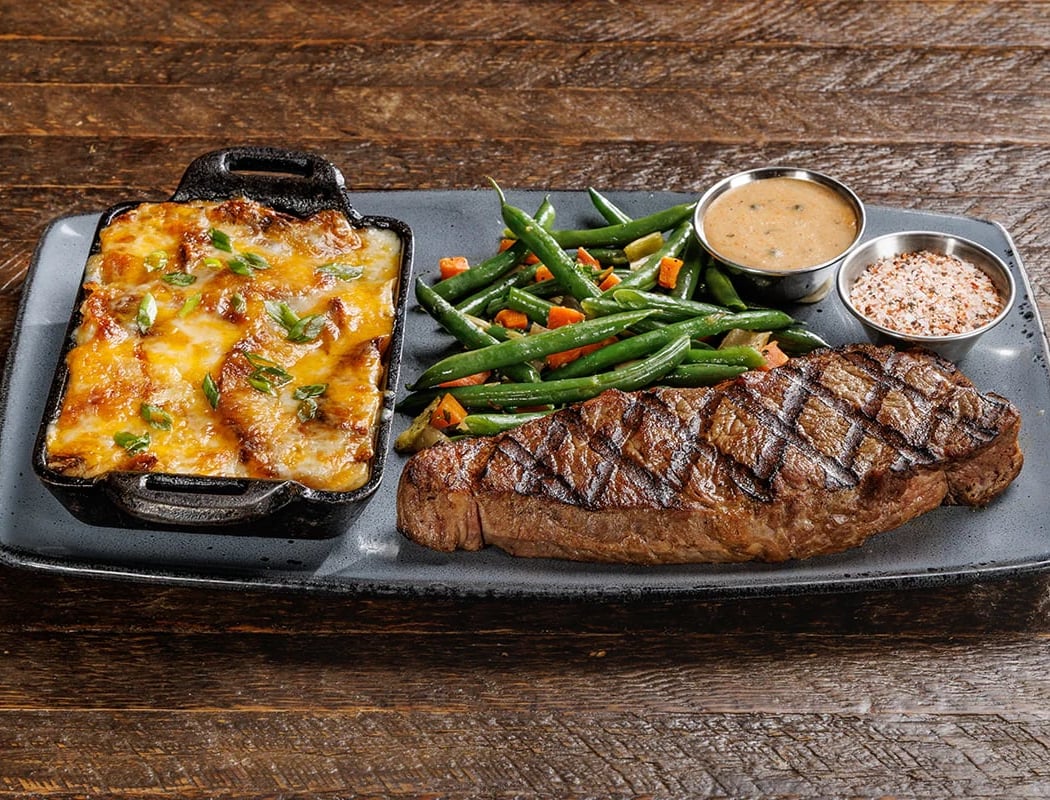 Lazy Dog Restaurant & Bar 1