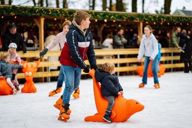 Winter Village Laren 3