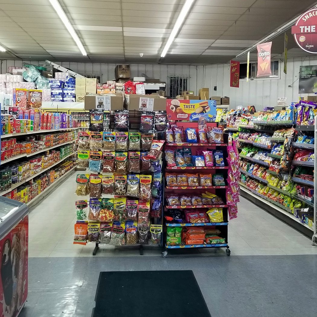Island Market 3