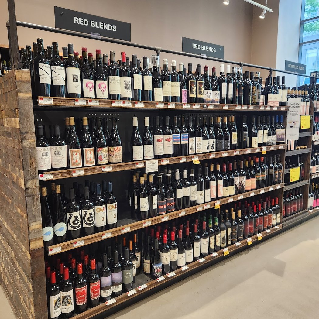 Whole Foods Wine Store 3