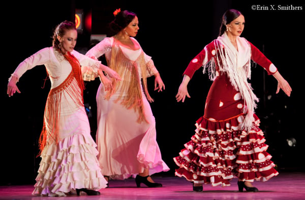 Flamenco Classes & Performances with Xianix Barrera 1