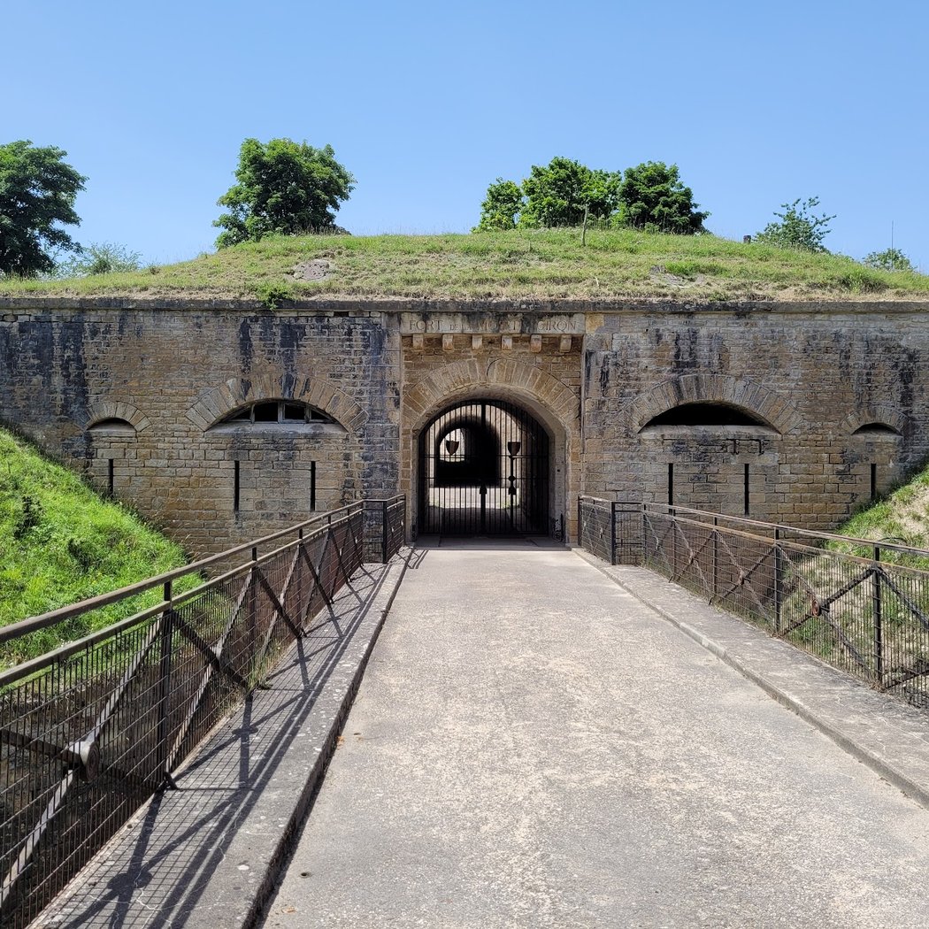 Fort de la Motte-Giron 3
