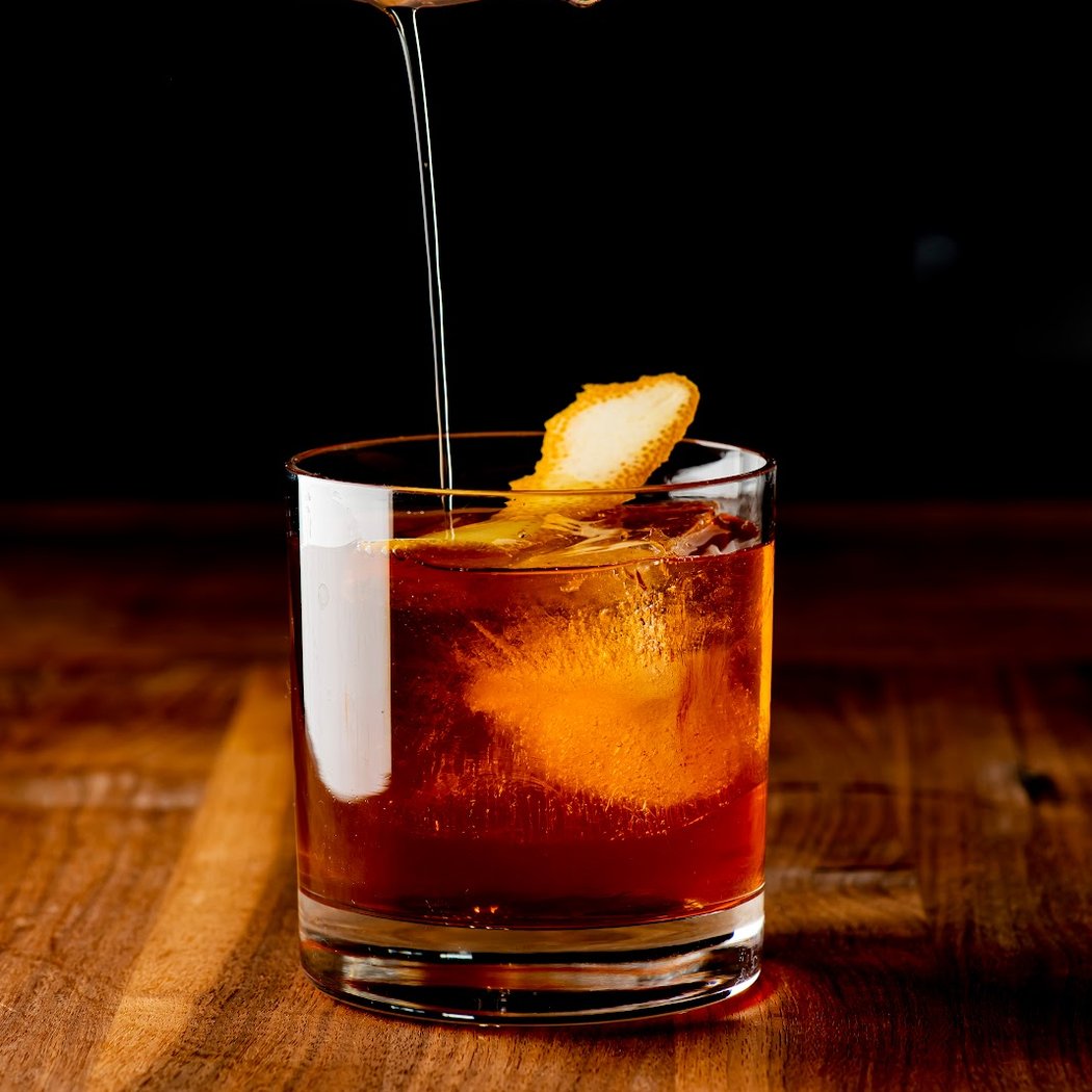 The Water Hazard Bar + Lounge at Chelsea Piers 4