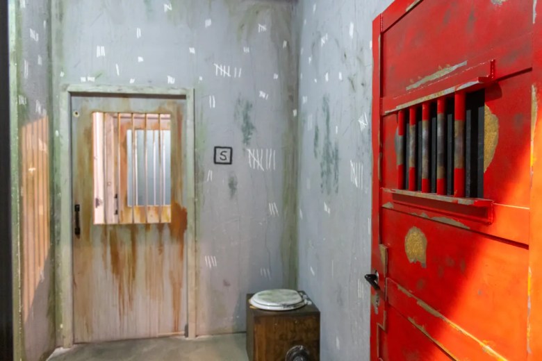 Red Door Escape Room 2