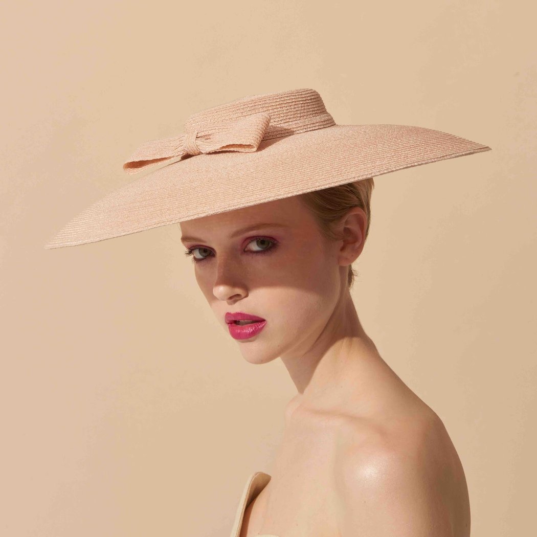 Mademoiselle Chapeaux 1