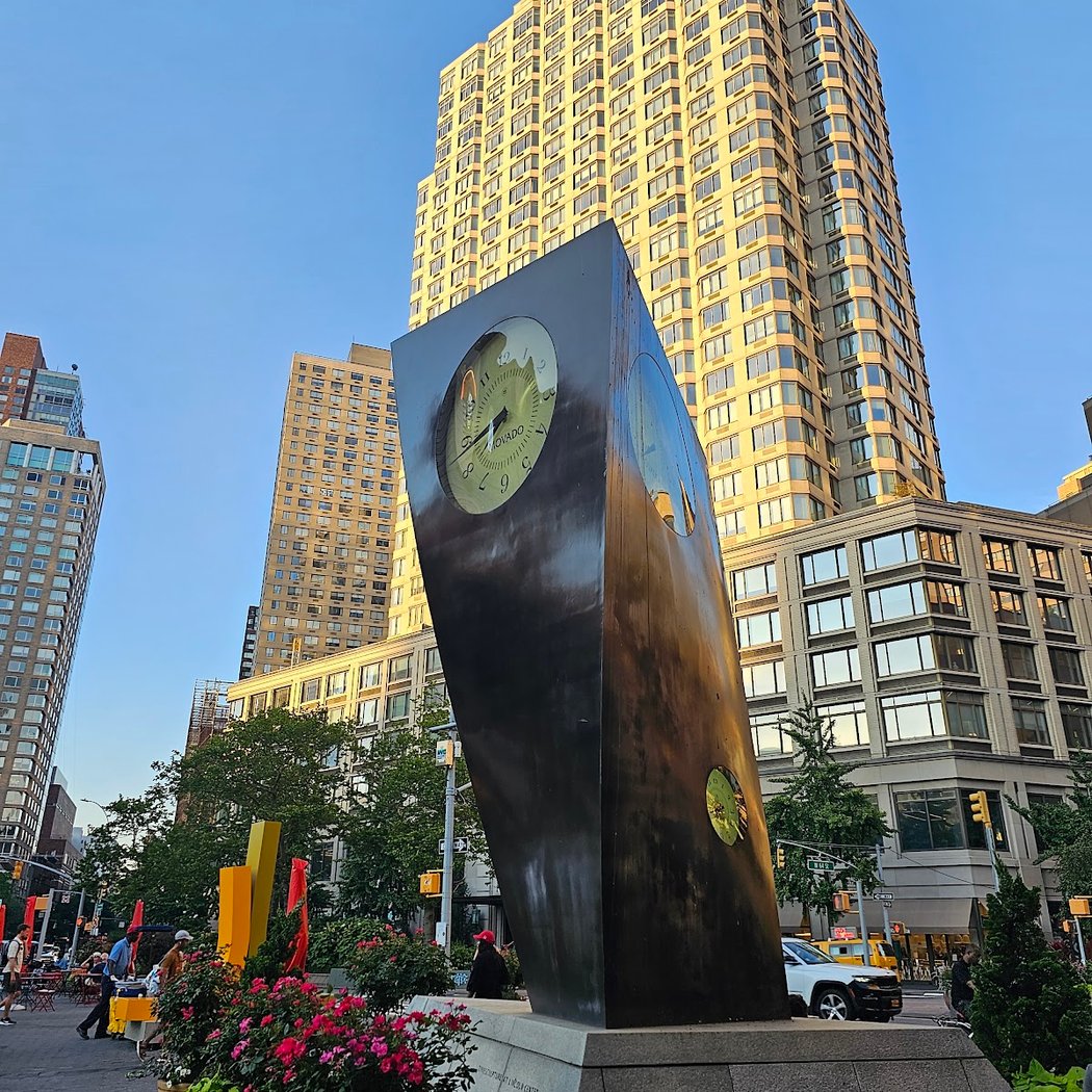 Time Sculpture at Lincoln Center 1