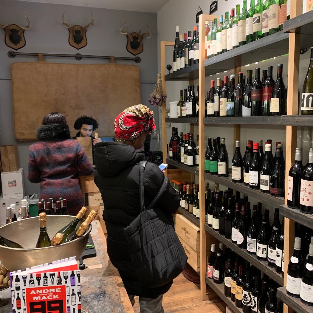 Vyne Yard Wine Shop 3