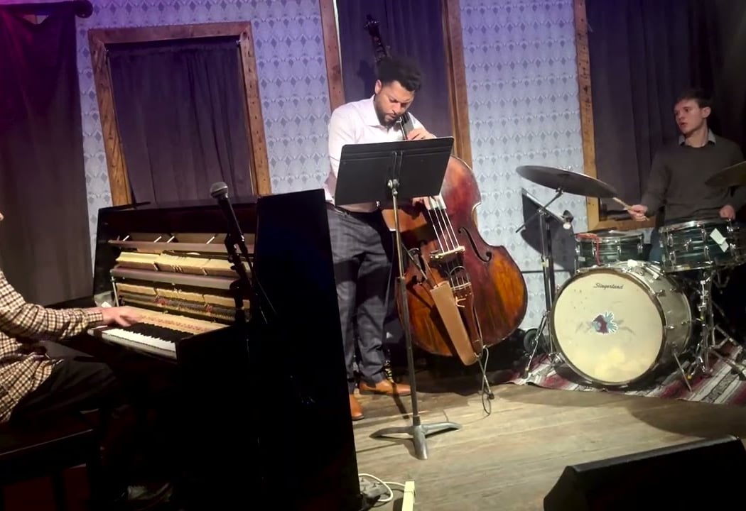 Jesse Fischer Trio ft. Or Bareket & Elé Howell 1