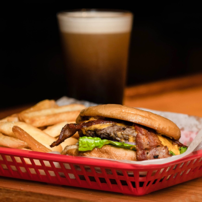 Vinnie's Bar & Grill 2