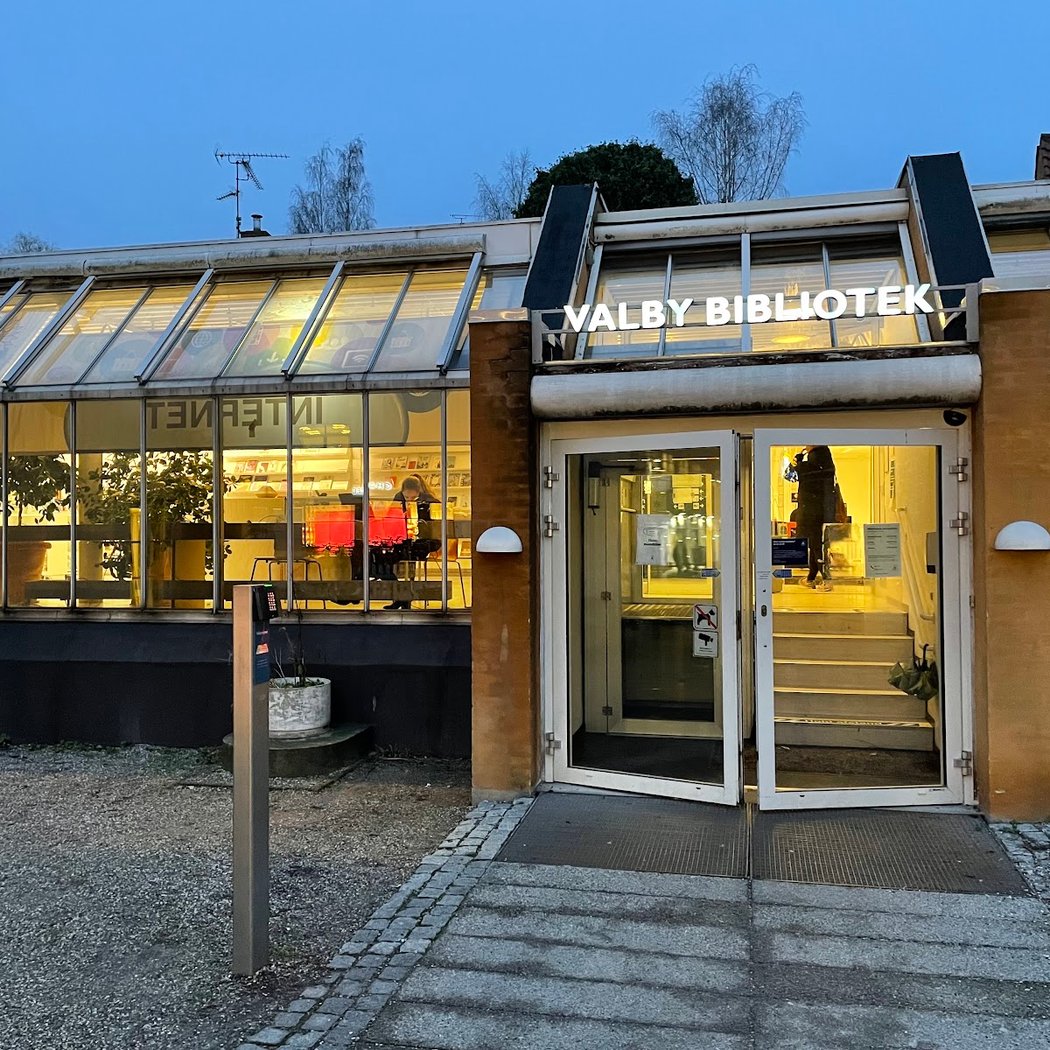 Valby Public Library 2
