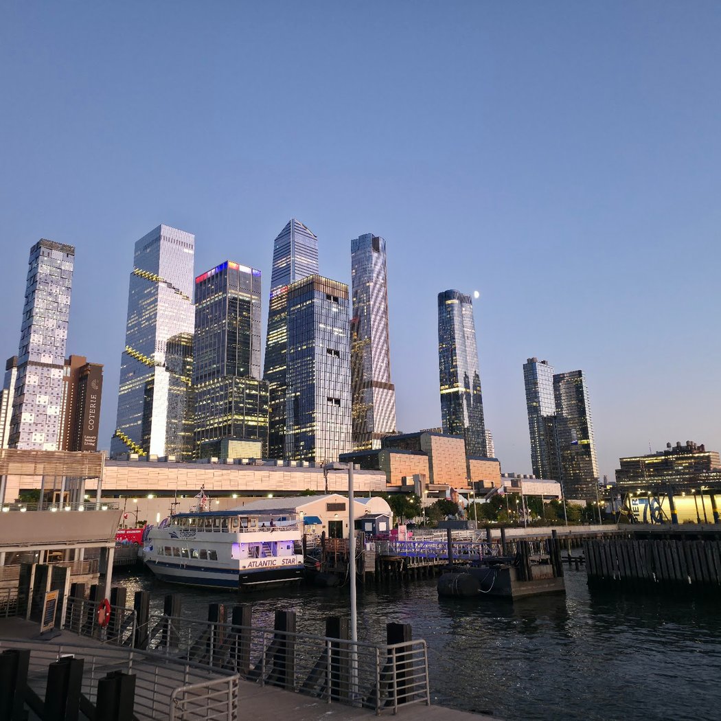 Ferry NY Waterway 3