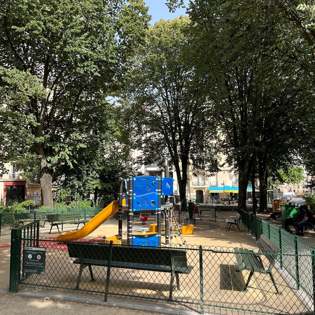 square Saint-Bernard 3