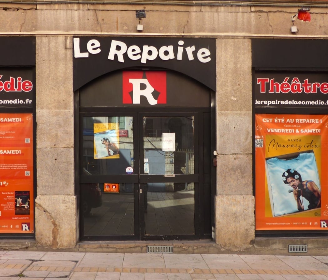 THE LAIR Cafe Theater - New place of comedy in Lyon 2