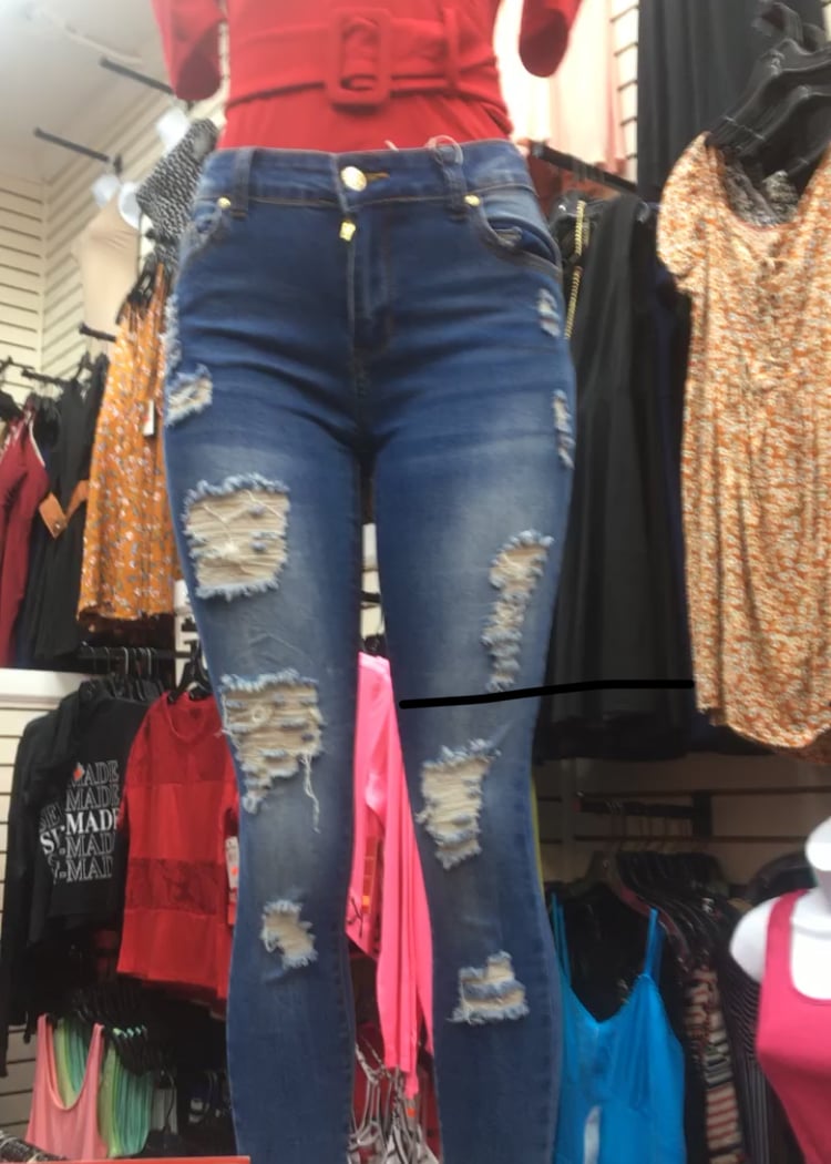 Tali's Ladies Wear 1