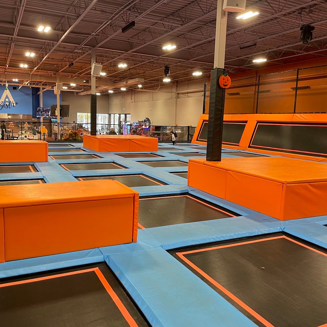 Elevation Trampoline & Amusement Rive-Sud 2