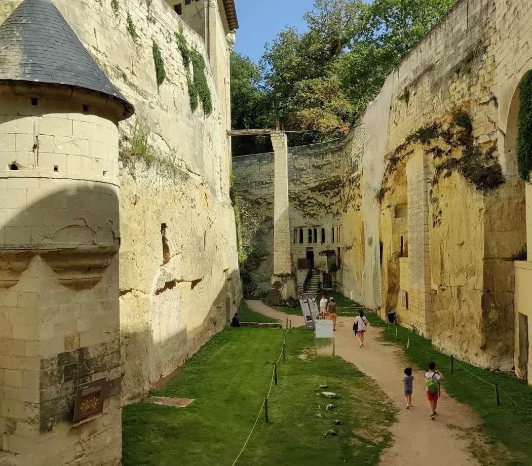 Château de Brézé 2