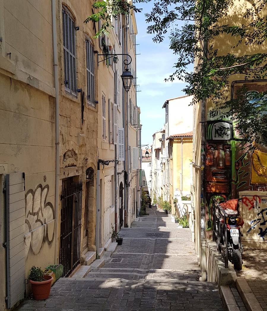 Montée des Accoules 3