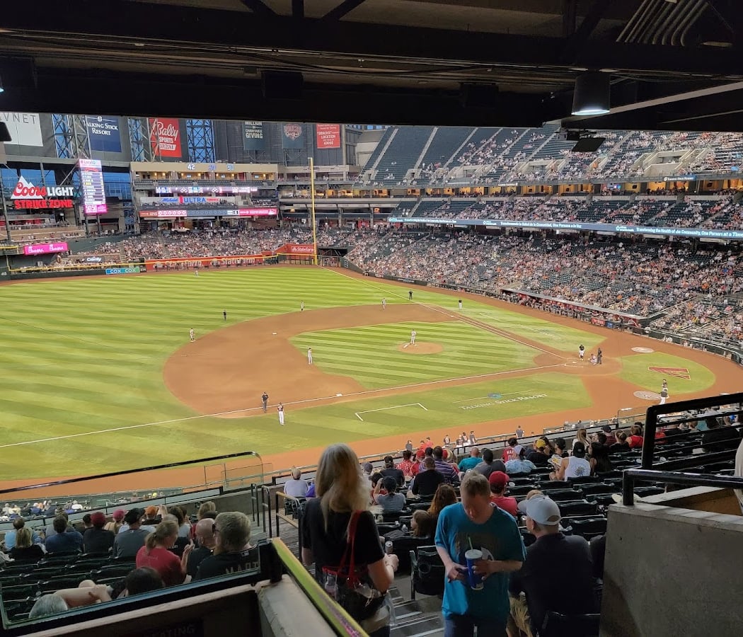 Arizona Diamondbacks Offer Chase Field Firework Spectacular for July 4th Weekend 3